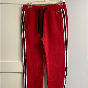 Hollister red sweatpants like new